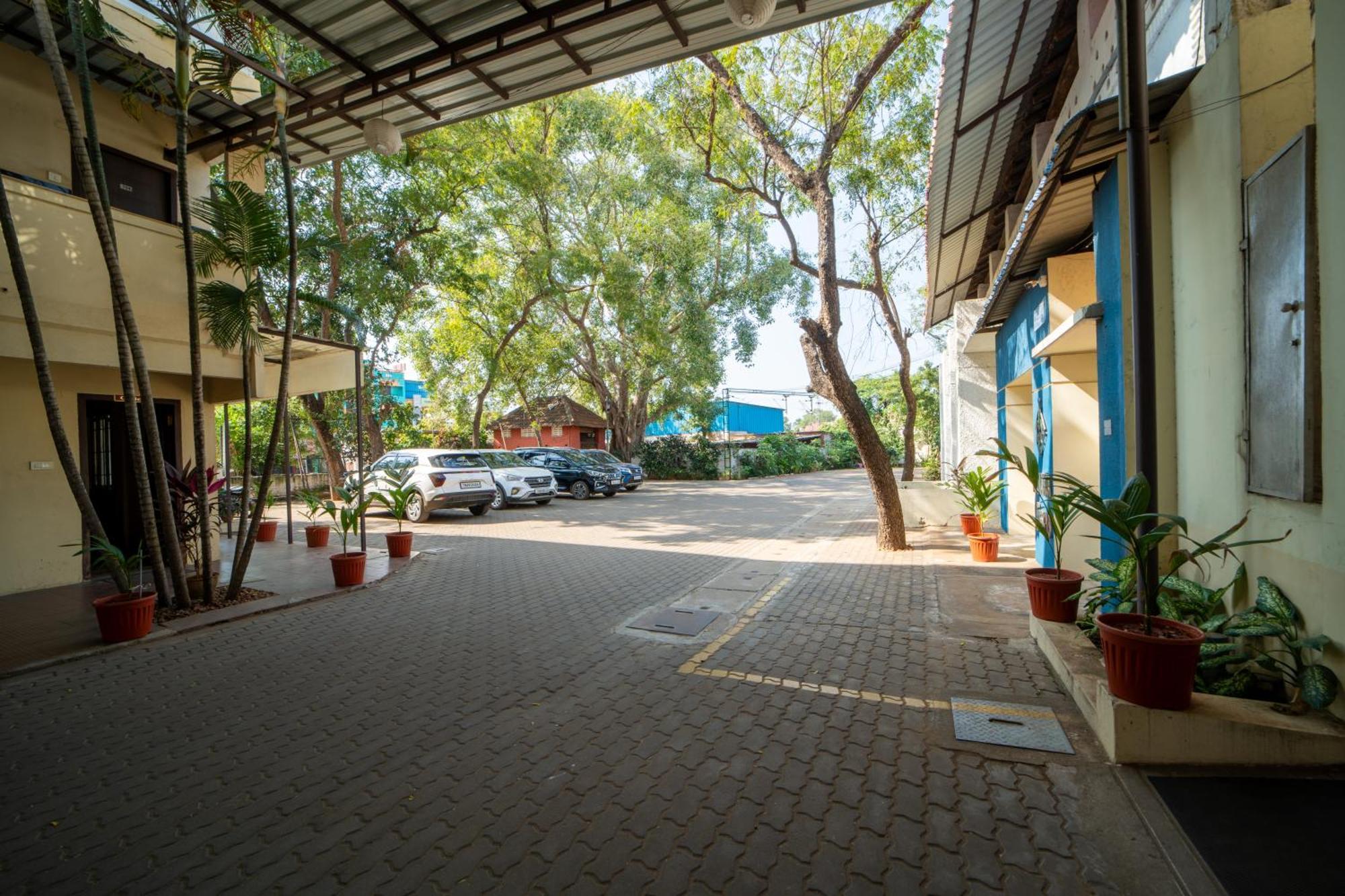 Yagappa Residency Hotel Tandzsávúr Kültér fotó